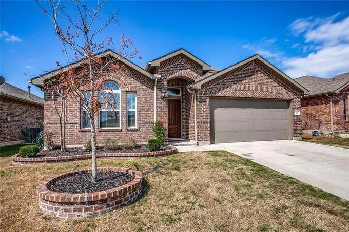 625 Polly Ann Trl, Haslet, TX 76052 for Rent