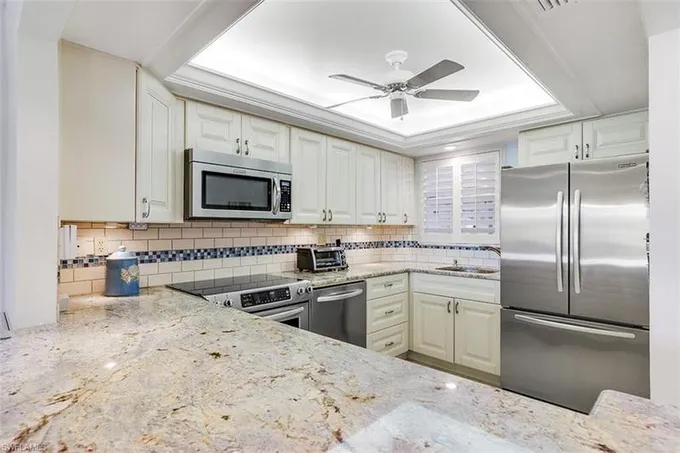 29 High Point Circle East, Unit 104, Naples, FL 34103 for Sale