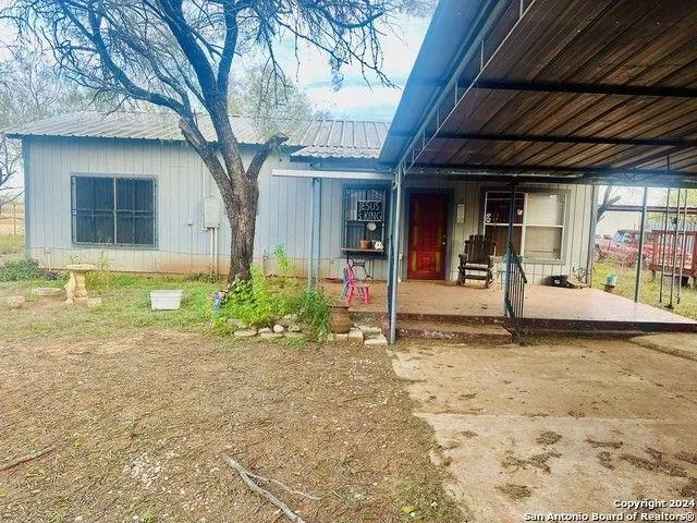 Dilley, Frio County, TX House for sale Property ID: 418630794