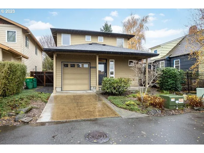 7446 SW PAG PL, Portland OR 97223 for Sale
