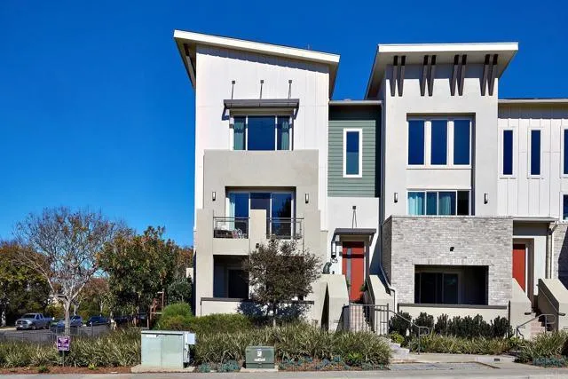 6156 Colt 105, Carlsbad CA 92009 for Sale