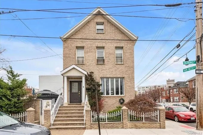 Bronx, Bronx County, NY House for sale Property ID: 418475822