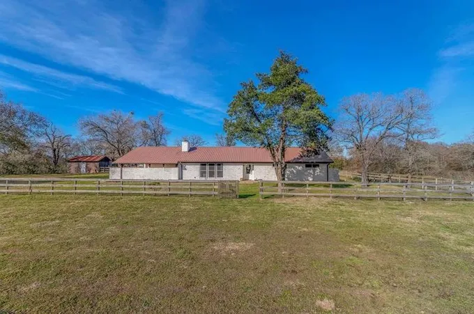 6139 Hwy 30, Anderson, TX 77830 - MLS 95651555 for Sale