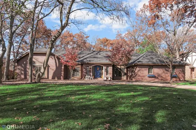 1418 Wilderness Dr, Schererville, IN 46375 - MLS 538771 for Sale