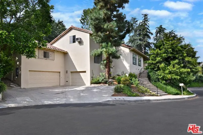 16050 Royal Mt Drive, Encino, CA 91436 for Sale