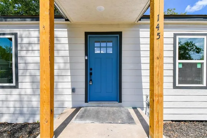 145 Owens St, Houston, TX 77029 for Rent