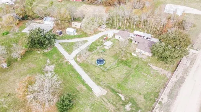 96 Country Road 613, Dayton, TX 77535 - MLS 24542031 for Sale