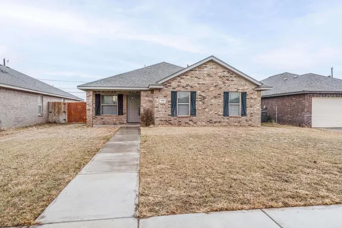 1301 FOX HOLLOW Avenue, Amarillo, TX 79108 for Sale