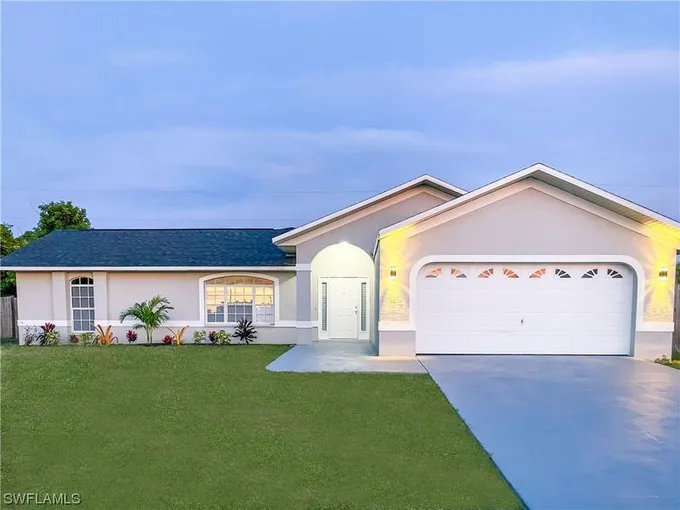 4507 Southeast 14th Avenue, Cape Coral, FL 33904 for Sale
