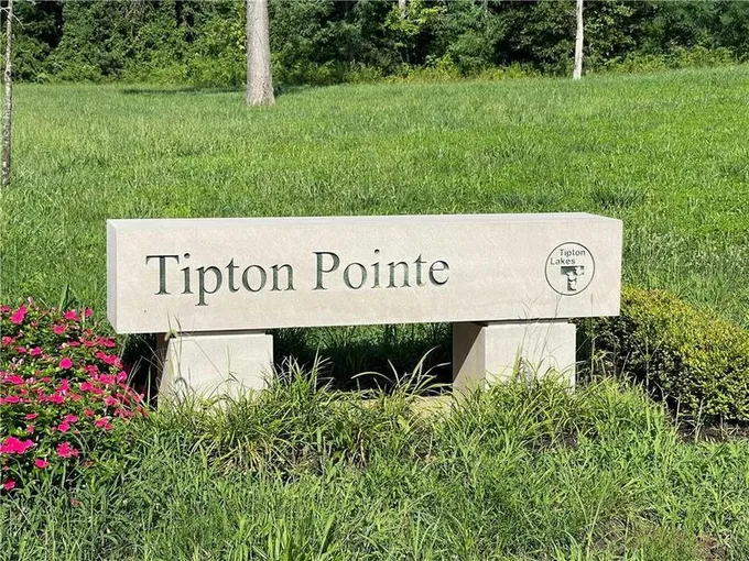 1832 TIPTON POINT CT, Columbus, IN 47201 Land For Sale  MLS# 21877005