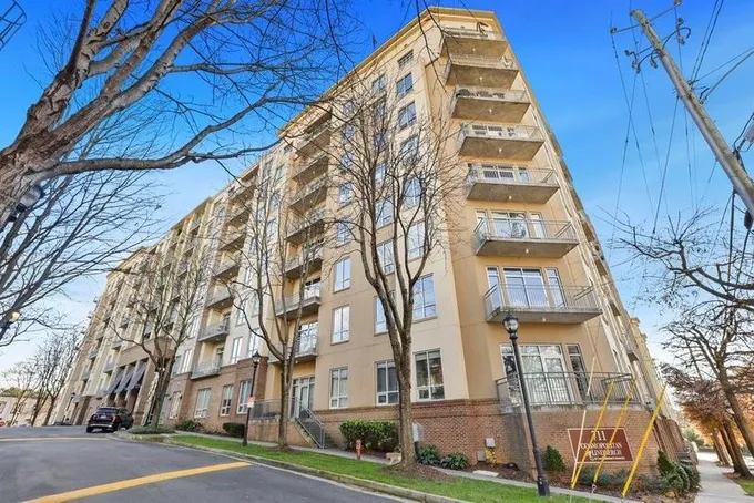 711 Cosmopolitan Drive Northeast, Unit 321, Atlanta, GA 30324 for Sale