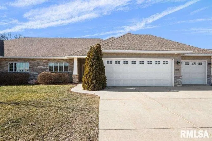 1505 18TH Avenue, De Witt, IA 52742  624202753 for Sale