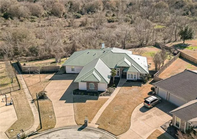 5310 Cascades Court, College Station, TX 77845 for Sale