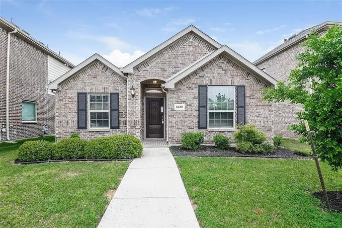 8420 Gentian Dr, Fort Worth, TX 76123 for Rent