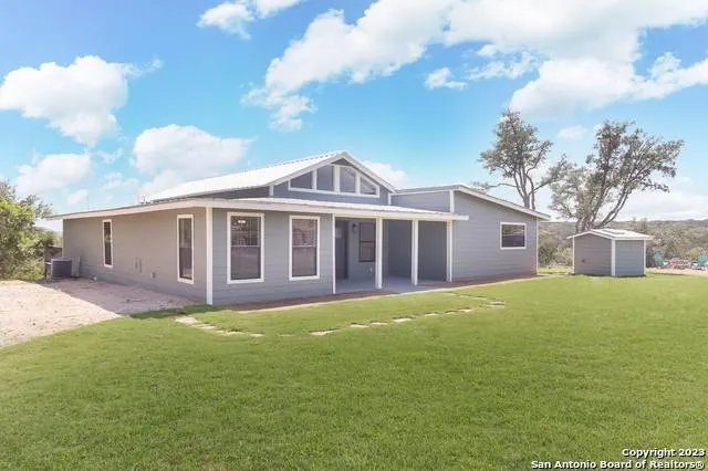 693 Snake Road, Pipe Creek, TX 78063 for Sale