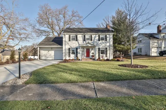 3103 Hampton Pl, Middletown, OH 45042 - MLS 1795140 for Sale