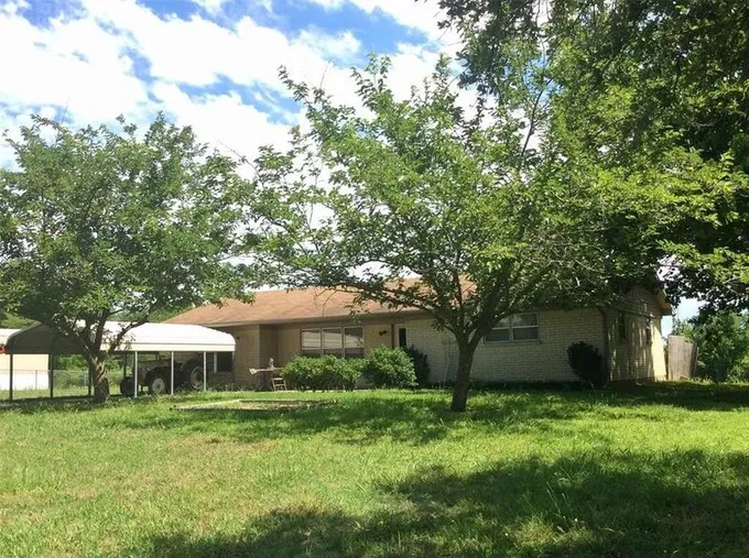 Bonham, Fannin County, TX House for sale Property ID: 416803358