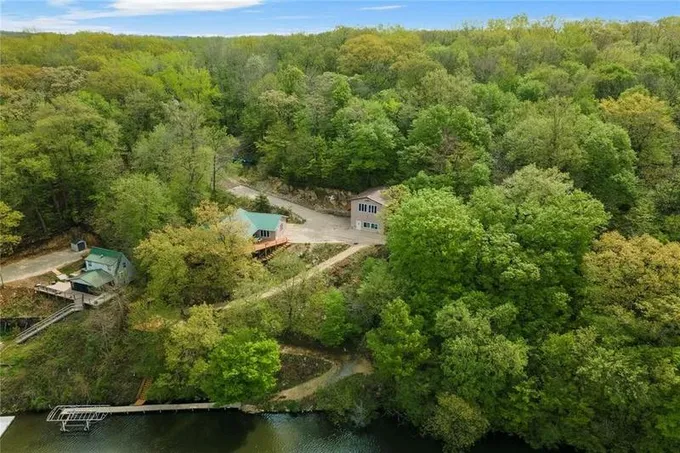 Delhi, Delaware County, IA Lakefront Property, Waterfront Property, House for sale Property ID: 416436425