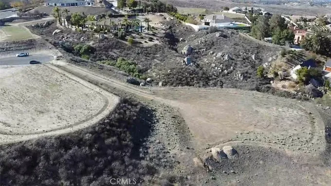 7282 Magnon Court, Riverside, CA 92506 for Sale