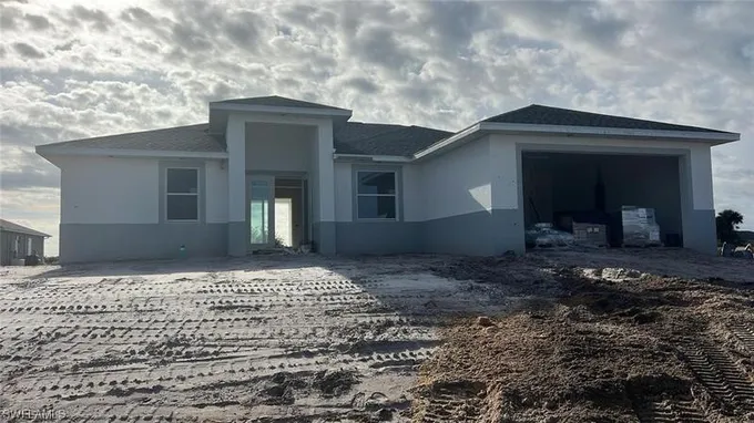 413 Akin Place, La Belle, FL 33935 for Sale