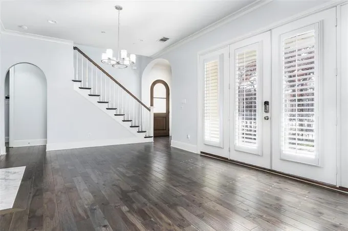 40 Village Ln, Colleyville, TX 76034 for Sale