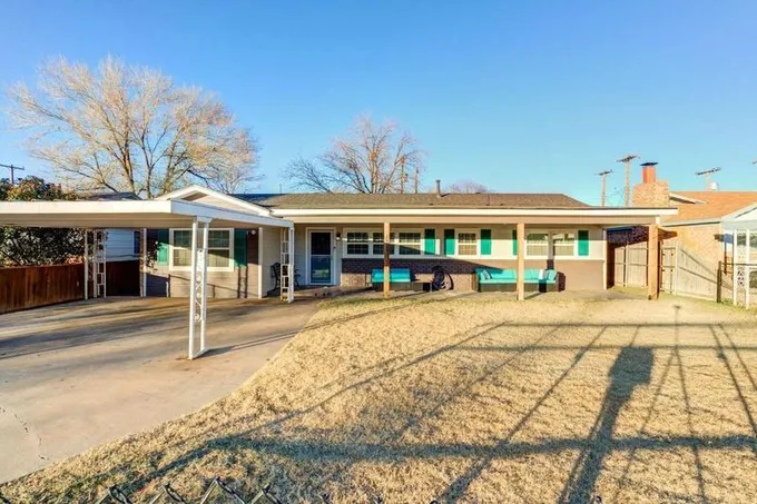 1312 46th Street, Lubbock, TX 79412  624519161 for Sale
