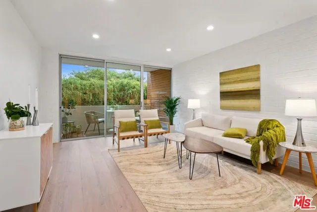 11750 W Sunset 302, Los Angeles CA 90049 for Sale