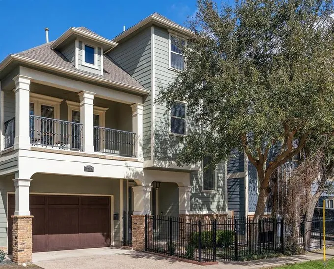 1013 W 14th St, Houston, TX 77008 for Sale