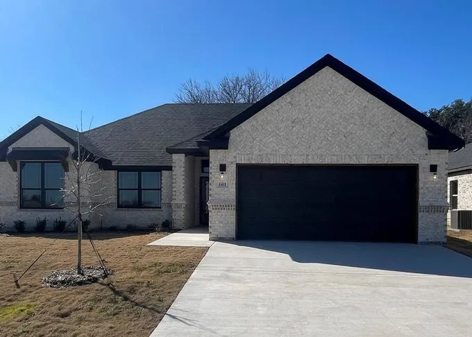 601 Escovedo Dr, Italy, TX 76651 - MLS 20523945 for Sale