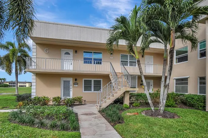 336 Capri G, Delray Beach, FL 33484 for Sale