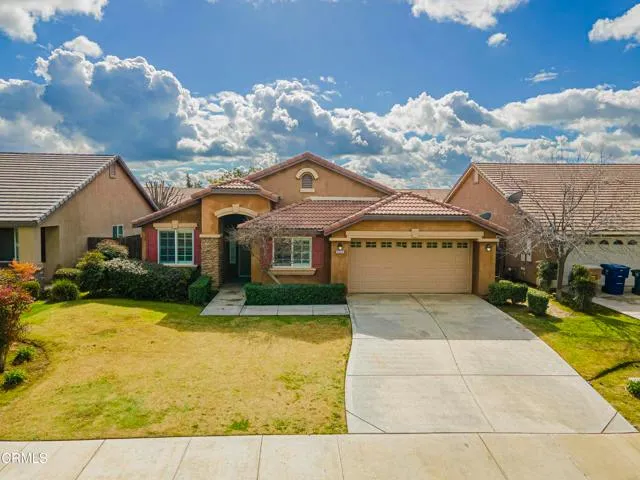 5009 Green Clover, Bakersfield CA 93313 for Sale
