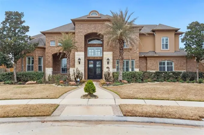 718 Moss Hammock Way, Sugar Land, TX 77479 for Sale