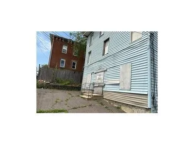 21 Webster St for Sale