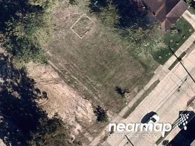 Monroe St for Sale