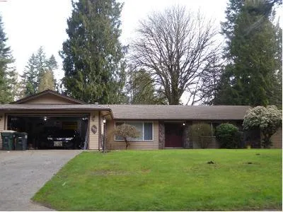 Donnelly Dr SE for Sale