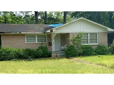 E Monroe St for Sale