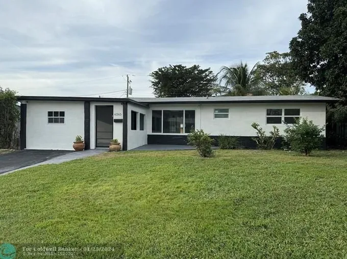 6265 Lakeshore Dr, Margate, FL 33063 - MLS F10419633 for Sale