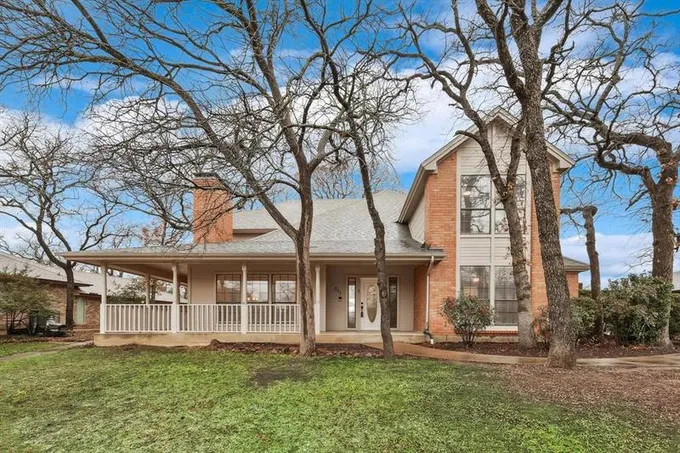 517 Indian Creek Dr, Trophy Club, TX 76262 for Sale