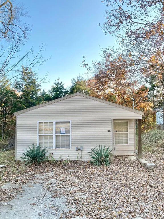 4034 White Oak Road, Merriam Woods Village, MO 65740  MLS# 60256215 for Sale