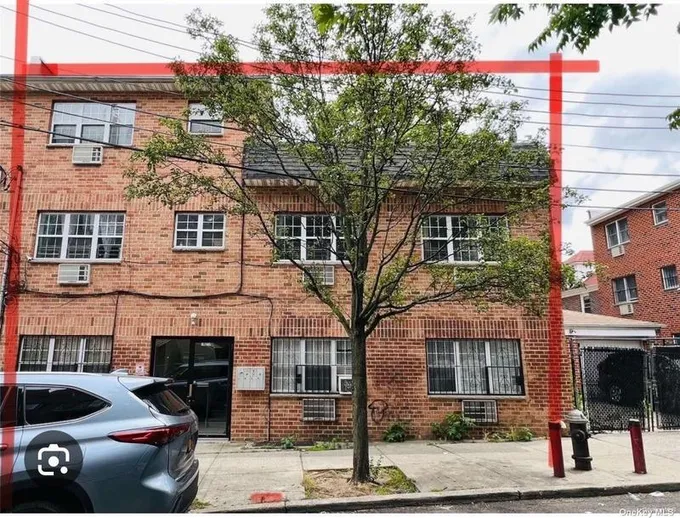 109-12 Westside Avenue for Sale