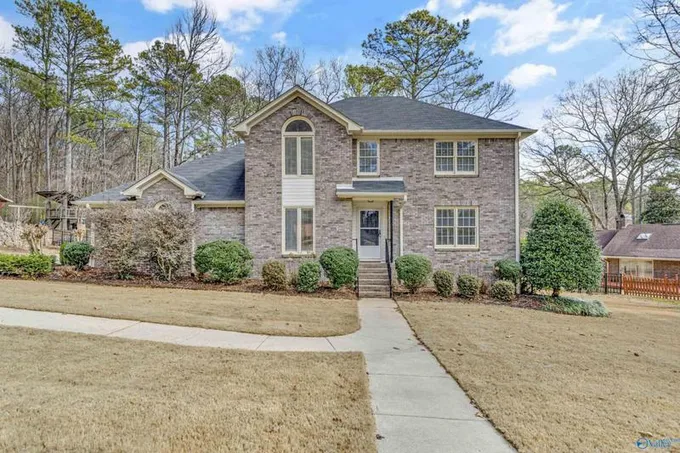 104 CHADRICK DR, Madison, AL 35758 Single Family Residence For Sale  MLS# 21852110