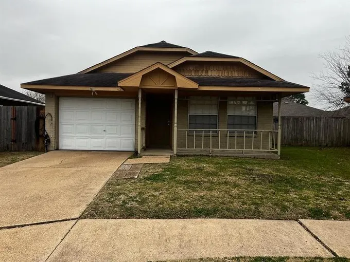 13739 Carsa Ln, Houston, TX 77014 for Sale