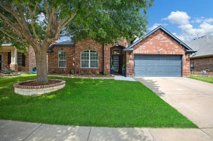 9115 Wild River Dr, Arlington, TX 76002 - MLS 20521866 for Sale