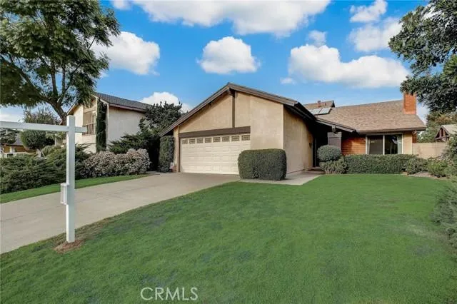 2219 Lark Ellen, Fullerton CA 92835 for Sale