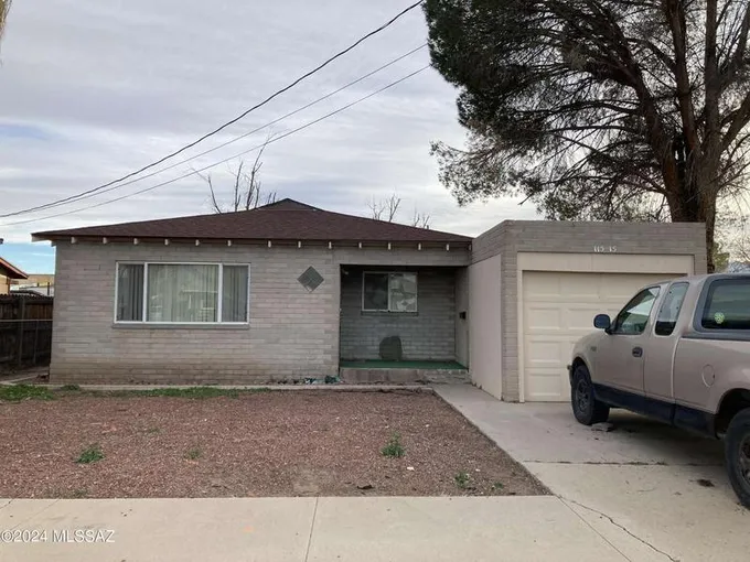 115 W 15th Street, Safford, AZ 85546  623942487 for Sale