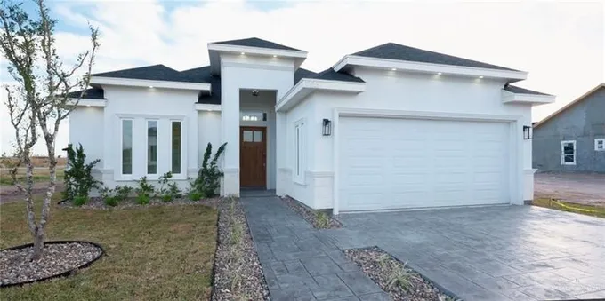 1103 Magnolia Street, Mission, TX 78573 for Sale