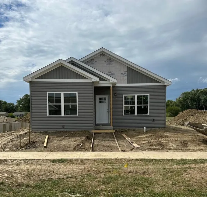 1303 Ogelthorpe Avenue, Urbana, IL 61802 for Sale