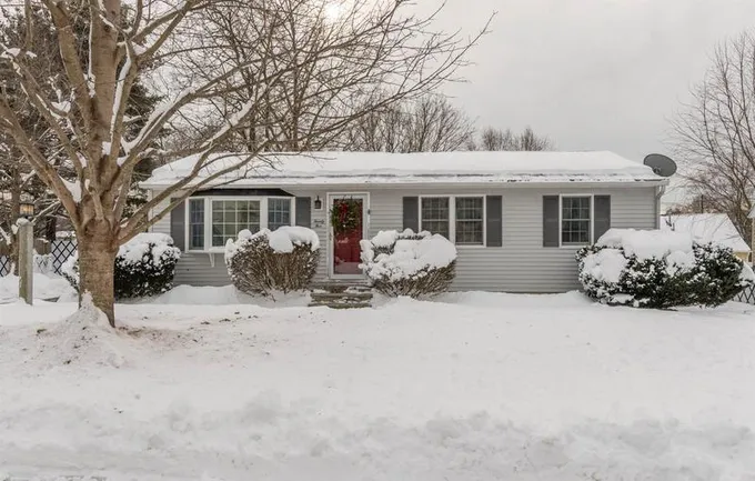 25 June St, Nashua, NH 03060  MLS# 4983142 for Sale