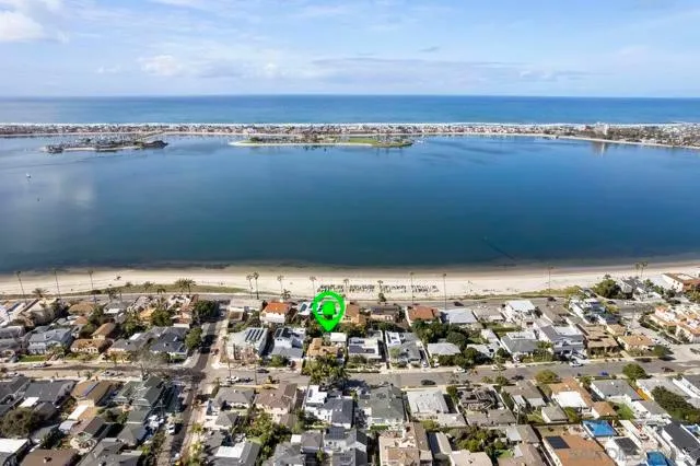 3616 Buena Vista St, San Diego CA 92109 for Sale