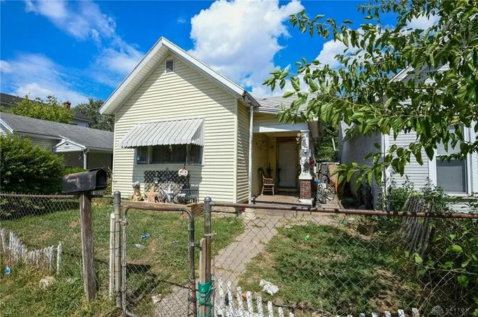 29 SHERMAN ST, Dayton, OH 45403 Single Family Residence For Sale  MLS# 894885